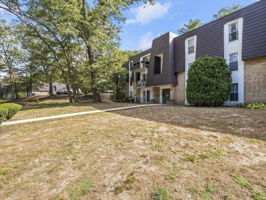 9 Shadowbrook Ln unit 7 Milford MA 67