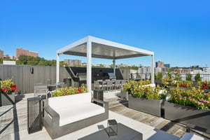 Somerset Ln 209-2110-930.jpg