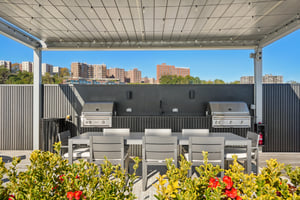 Somerset Ln 209-2110-931.jpg