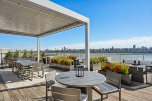 Somerset Ln 209-2110-938.jpg