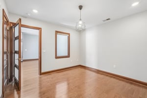Somerset Ln 209-S2110-021.jpg
