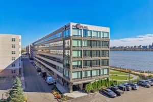 Somerset Ln 209-S2110-034.jpg