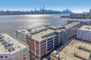Somerset Ln 209-S2110-042.jpg