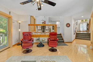  Photo 49