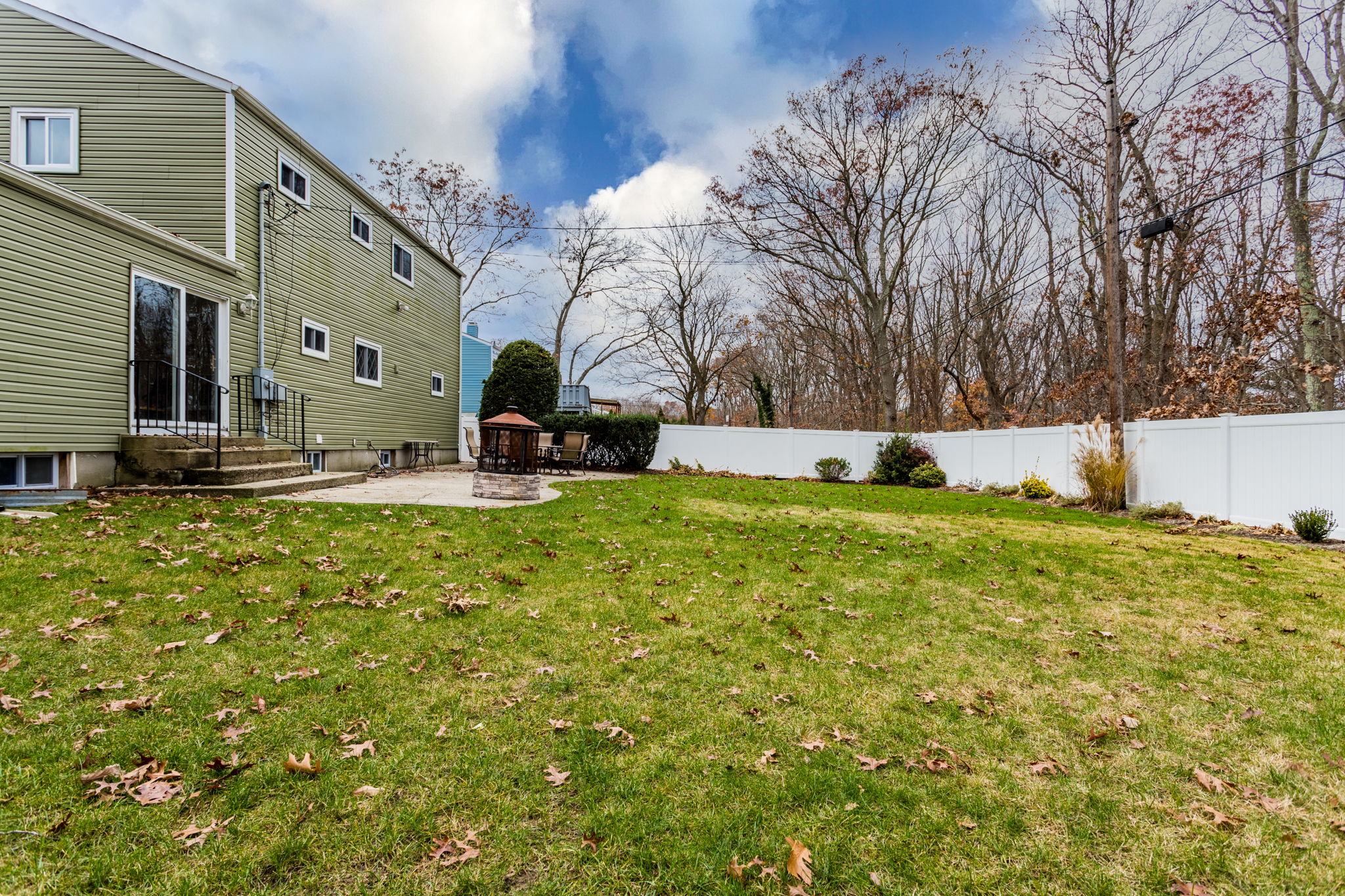  9 Stanwich Rd, Smithtown, NY 11787, US Photo 43