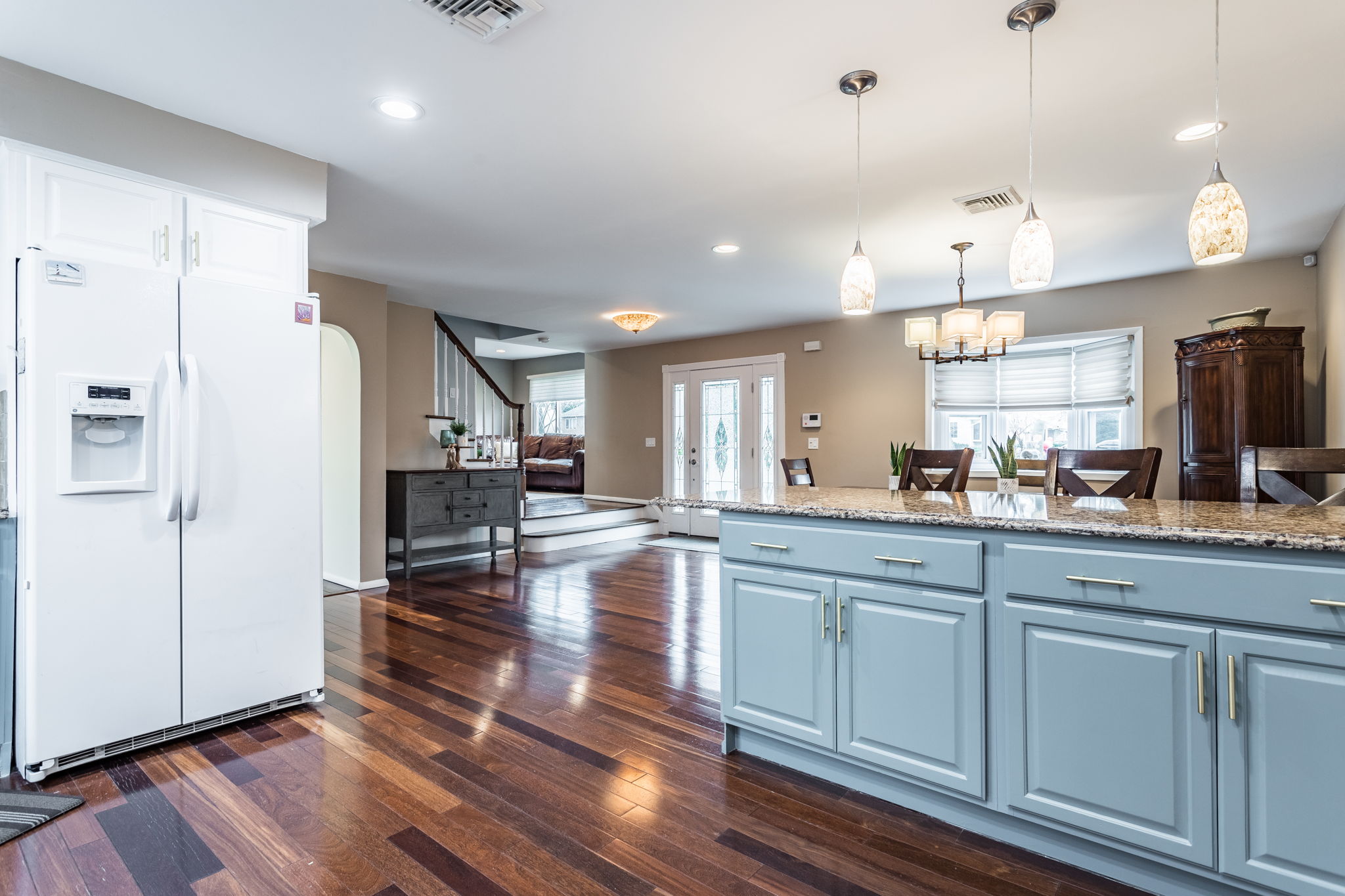  9 Stanwich Rd, Smithtown, NY 11787, US Photo 12