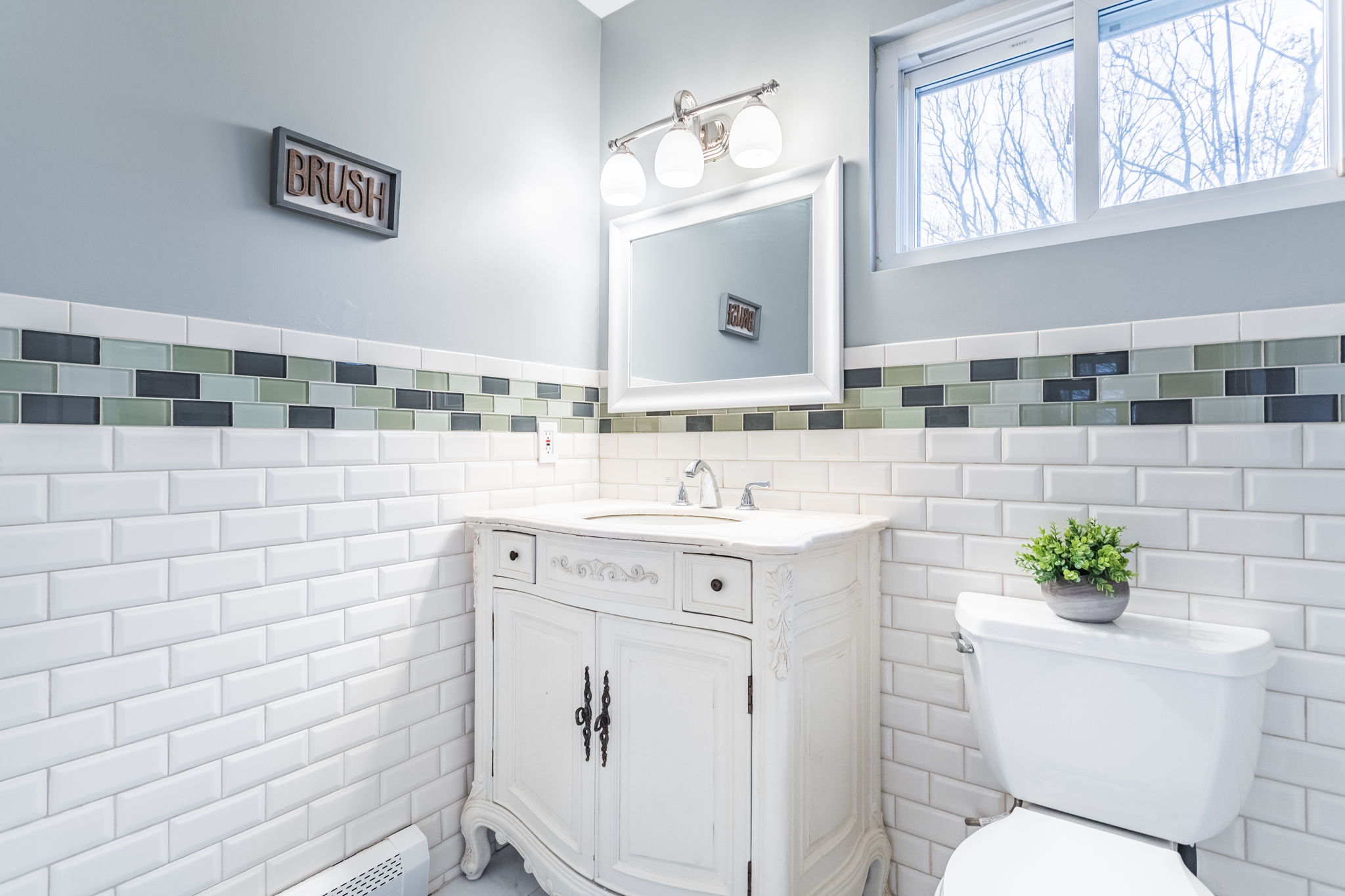  9 Stanwich Rd, Smithtown, NY 11787, US Photo 28