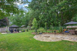  Photo 49