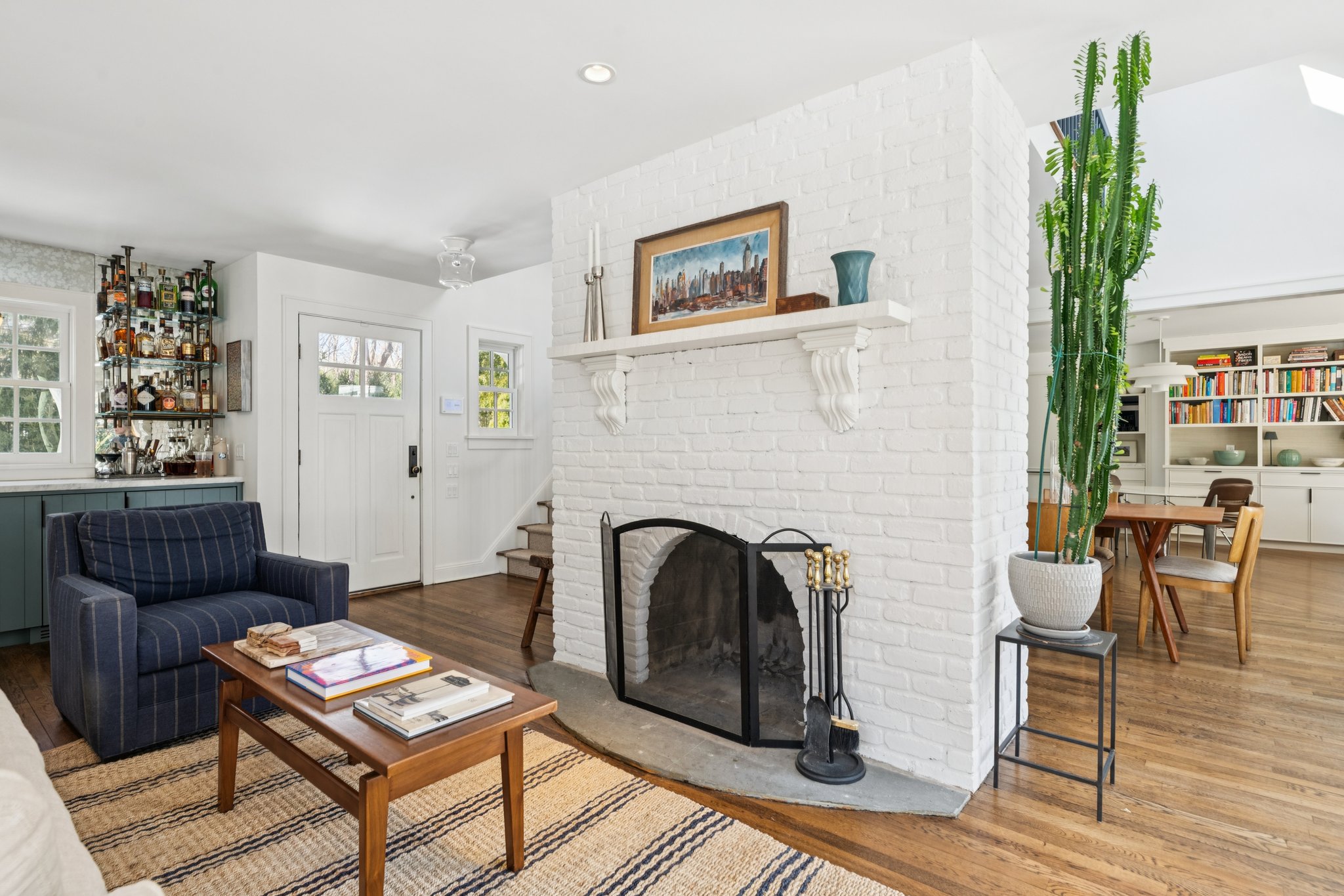 Wallace Ln-L2202-004.jpg