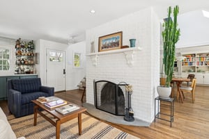 Wallace Ln-L2202-004.jpg