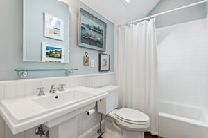 Wallace Ln-L2202-031.jpg