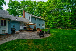  9 Weatherly Rd, Simsbury, CT 06070, US Photo 24