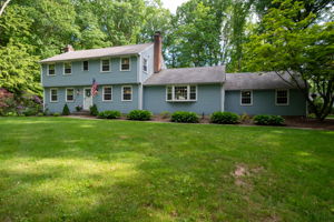  9 Weatherly Rd, Simsbury, CT 06070, US Photo 126