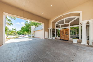 14-East Lake Woodlands3