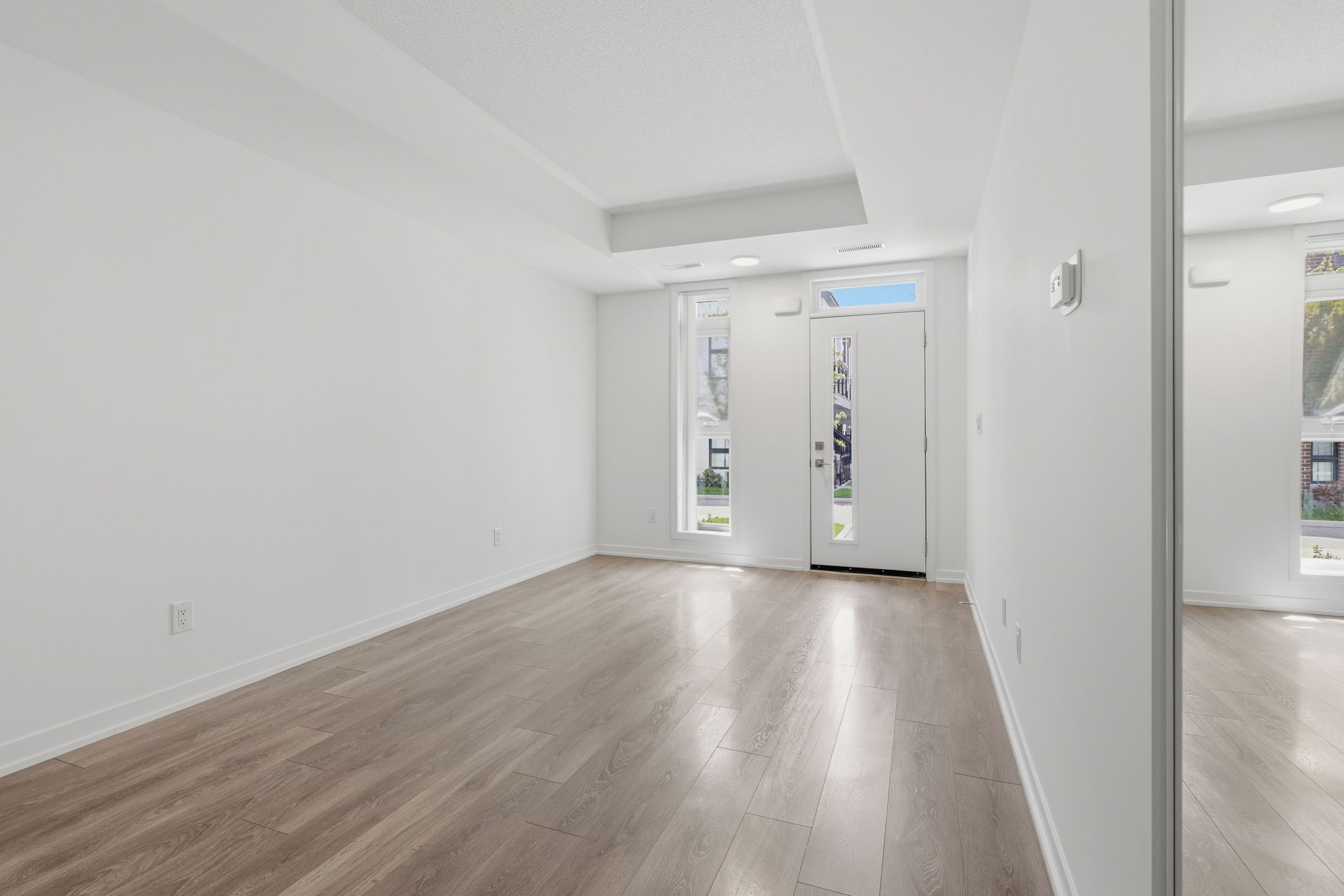 Property in Toronto — delivered property photograph 5