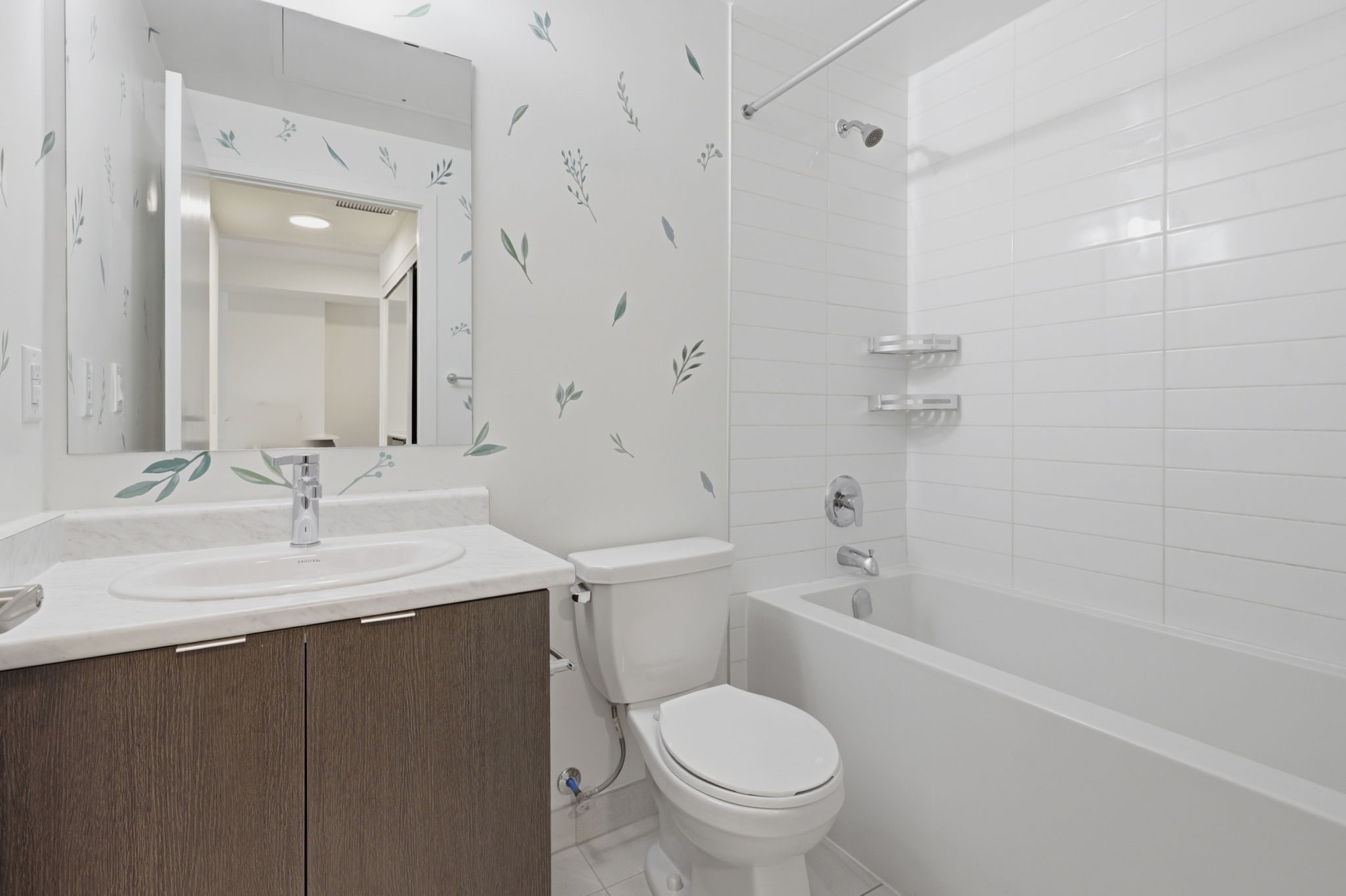 Property in Toronto — delivered property photograph 11
