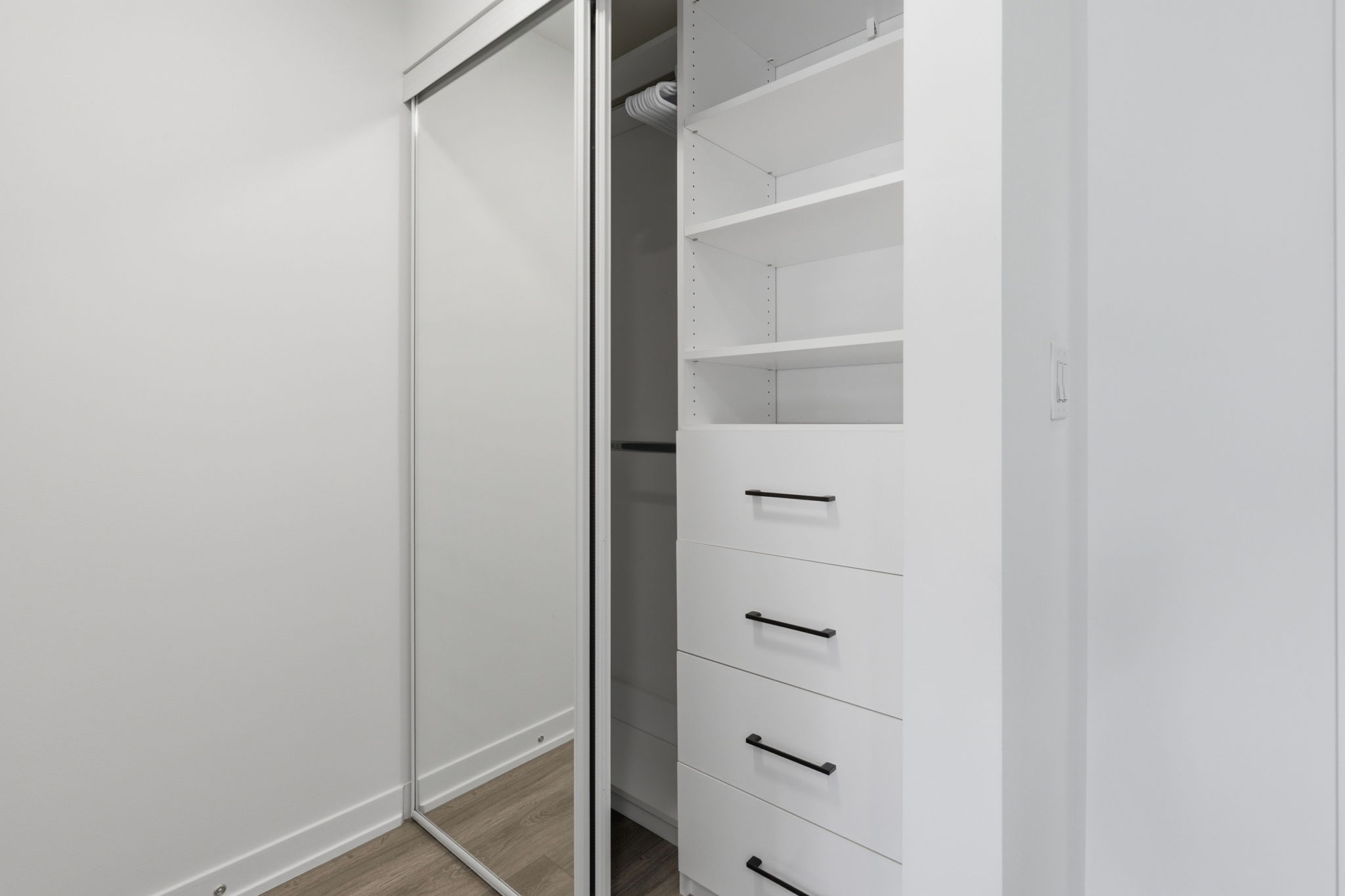 Property in Toronto — delivered property photograph 14
