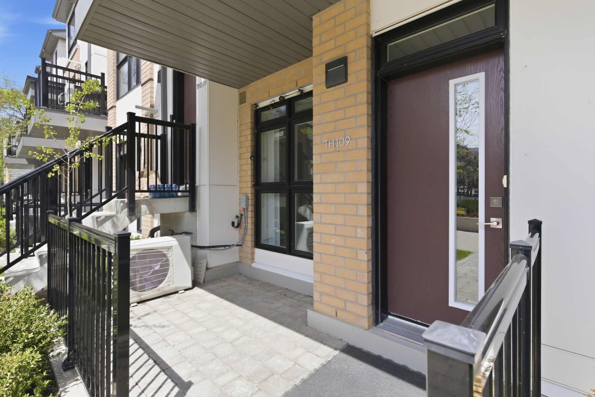 Property in Toronto — delivered property photograph 16