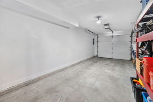  Photo 34