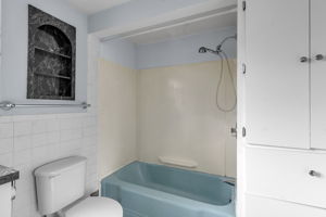 Photo 49