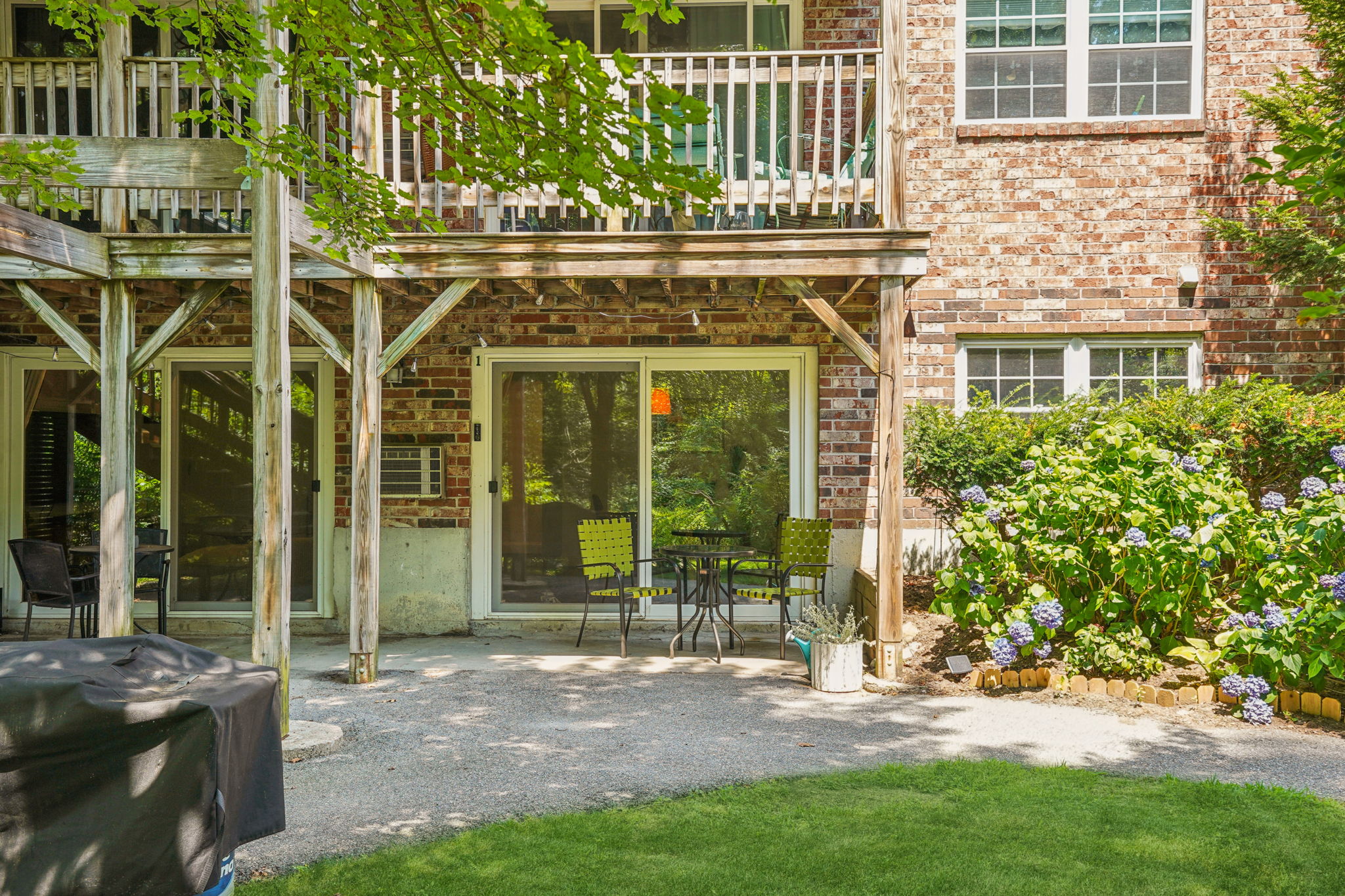 Farrwood Ave Unit 1-L3107-019