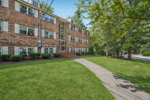 Farrwood Ave Unit 1-L3107-002