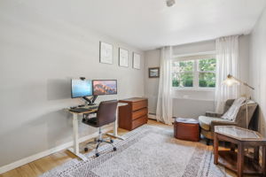 Farrwood Ave Unit 1-L3107-014