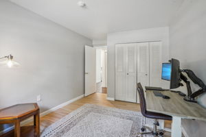 Farrwood Ave Unit 1-L3107-015