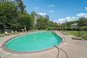 Farrwood Ave Unit 1-L3107-901