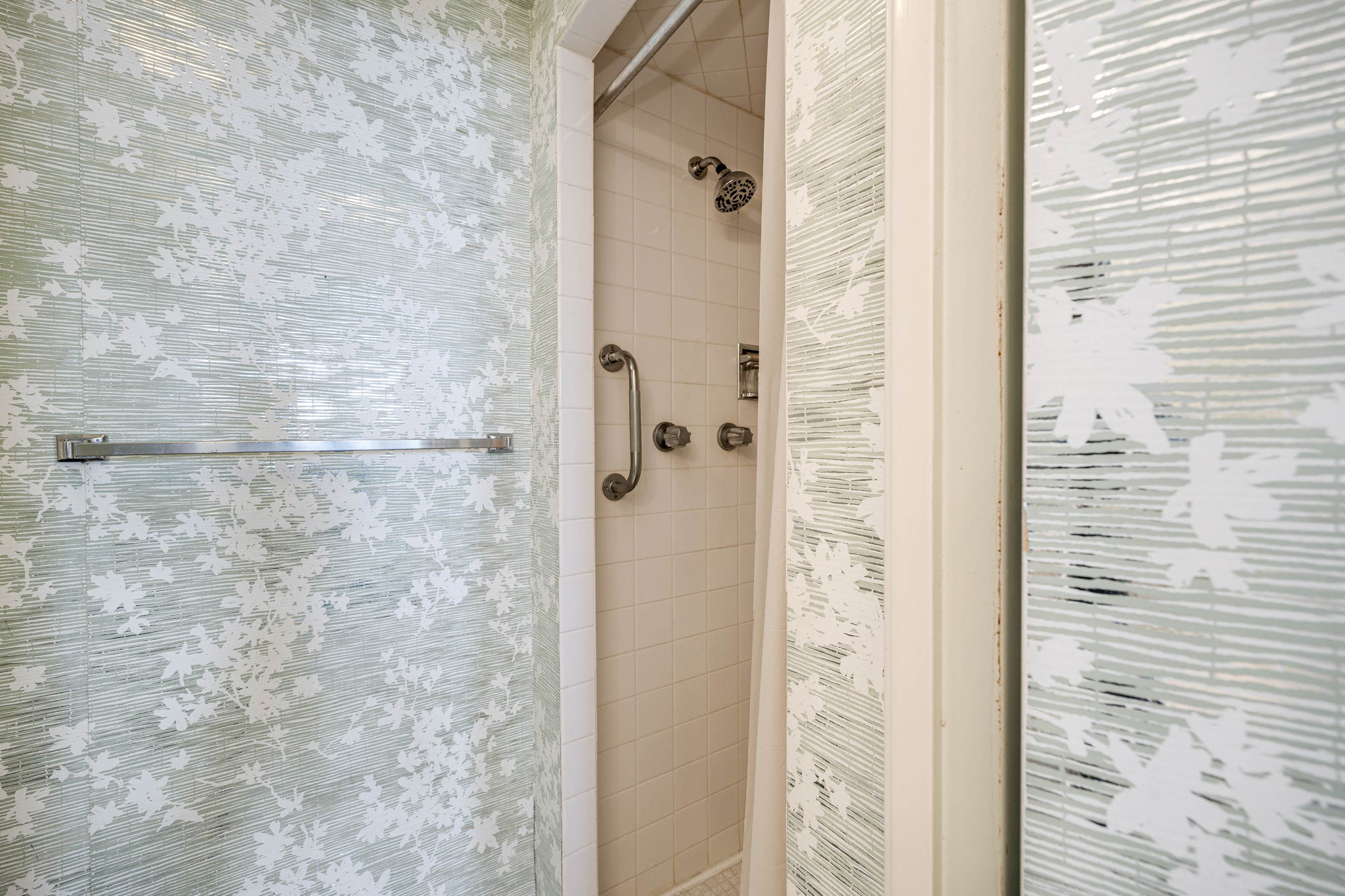 Toronto property showcase — delivered property photograph 27