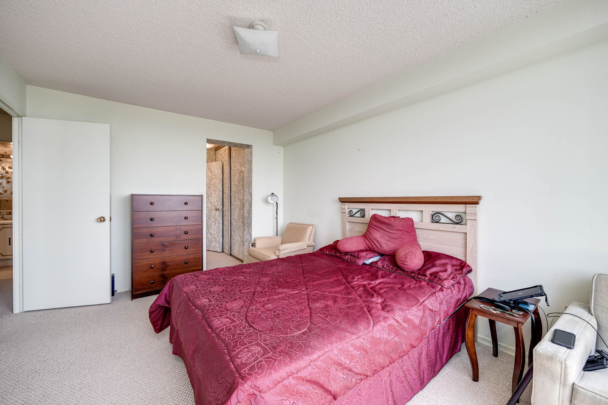 Toronto property showcase — delivered property photograph 24