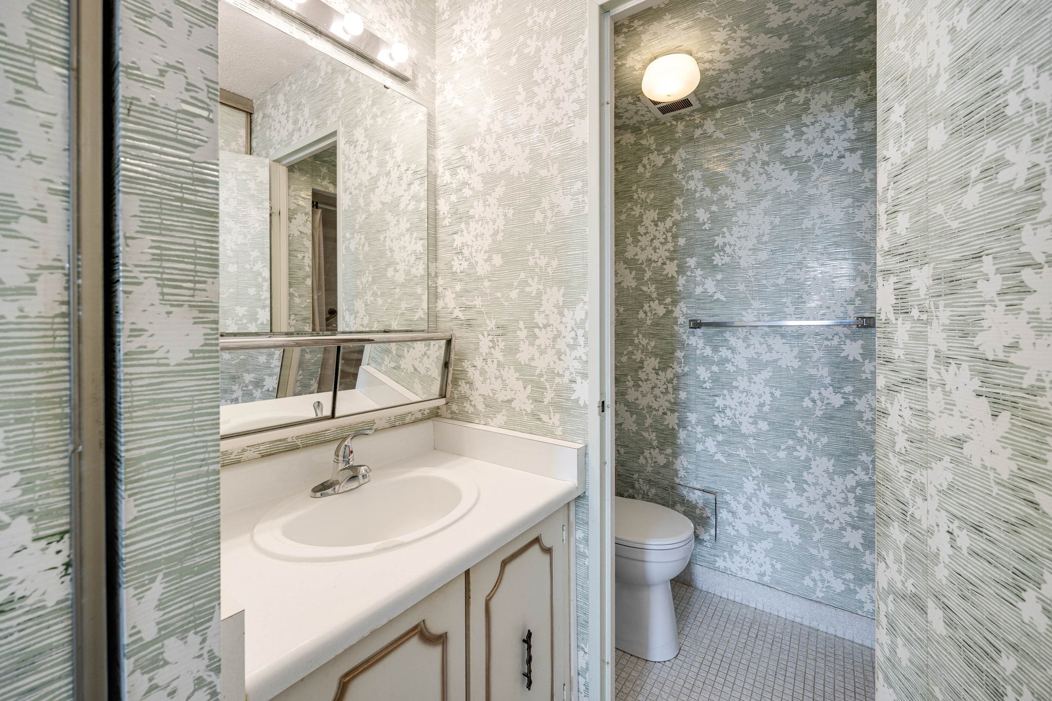 Toronto property showcase — delivered property photograph 26