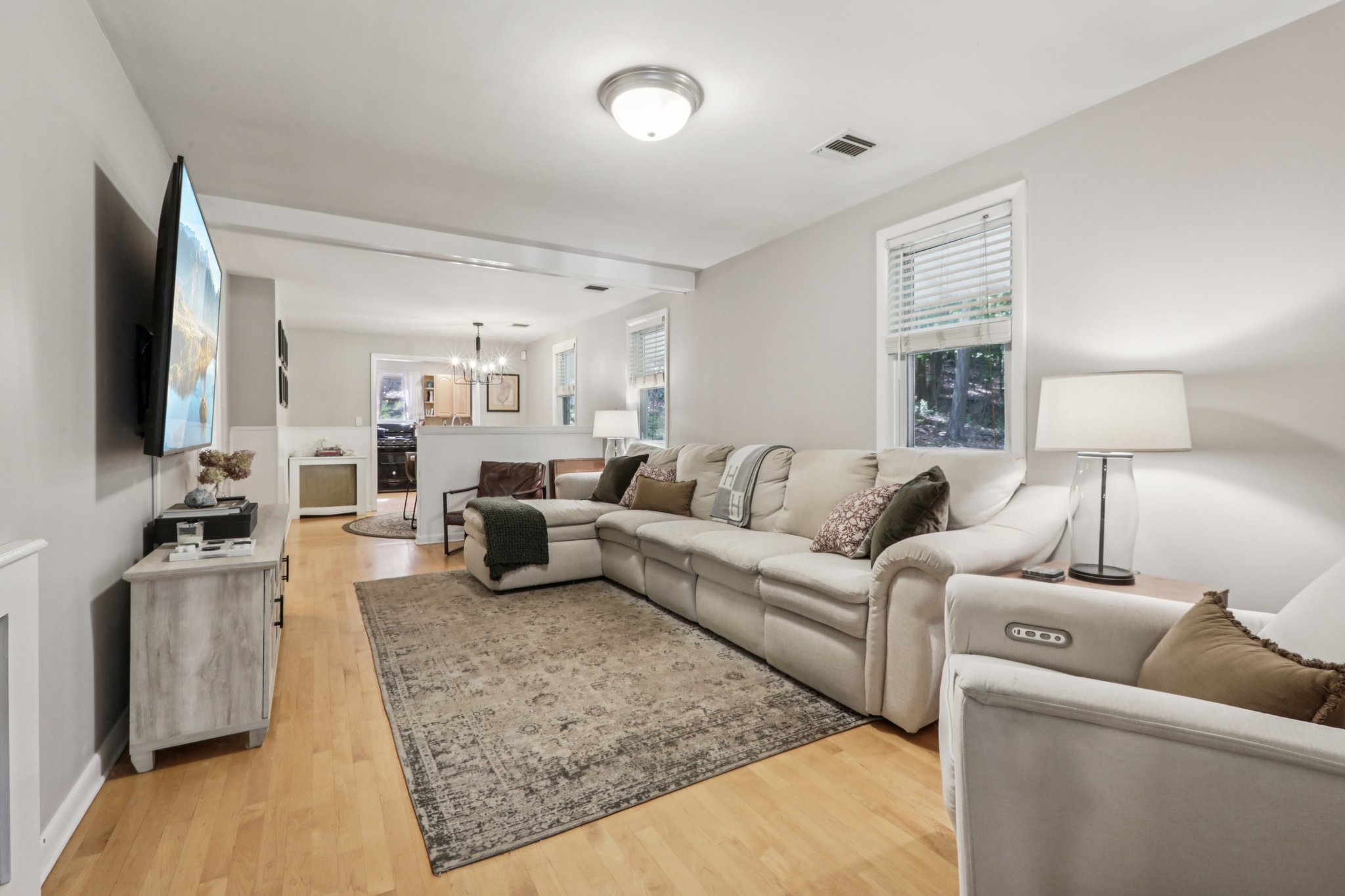 Highland St-S0908-019.jpg