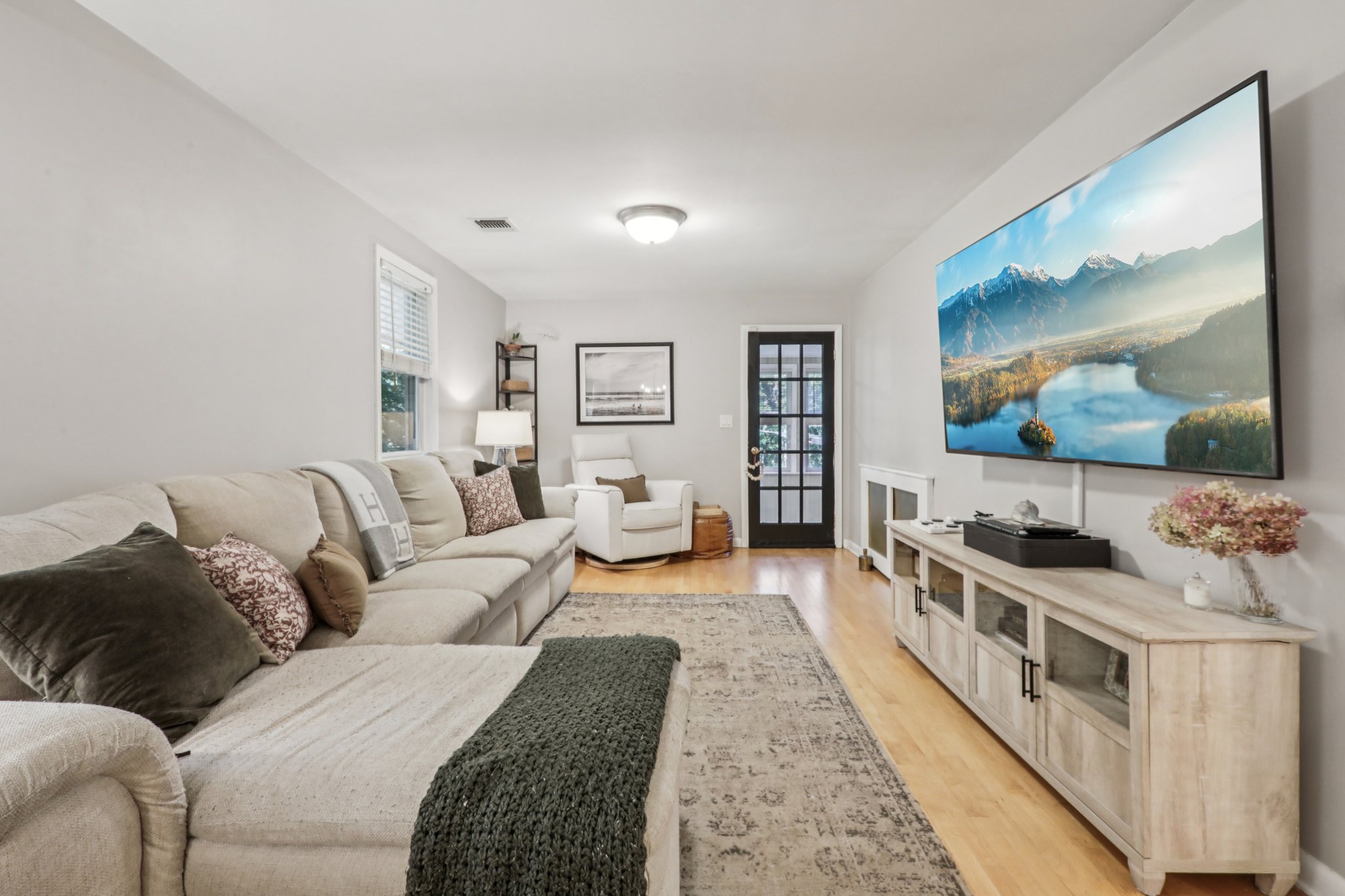 Highland St-S0908-022.jpg