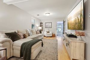Highland St-S0908-020.jpg