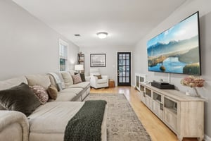 Highland St-S0908-022.jpg