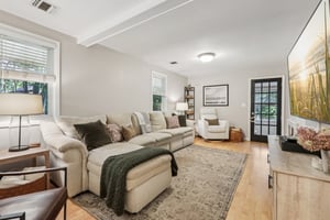 Highland St-S0908-023.jpg