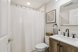 Highland St-S0908-037.jpg