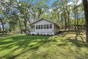 Highland St-S0908-048.jpg