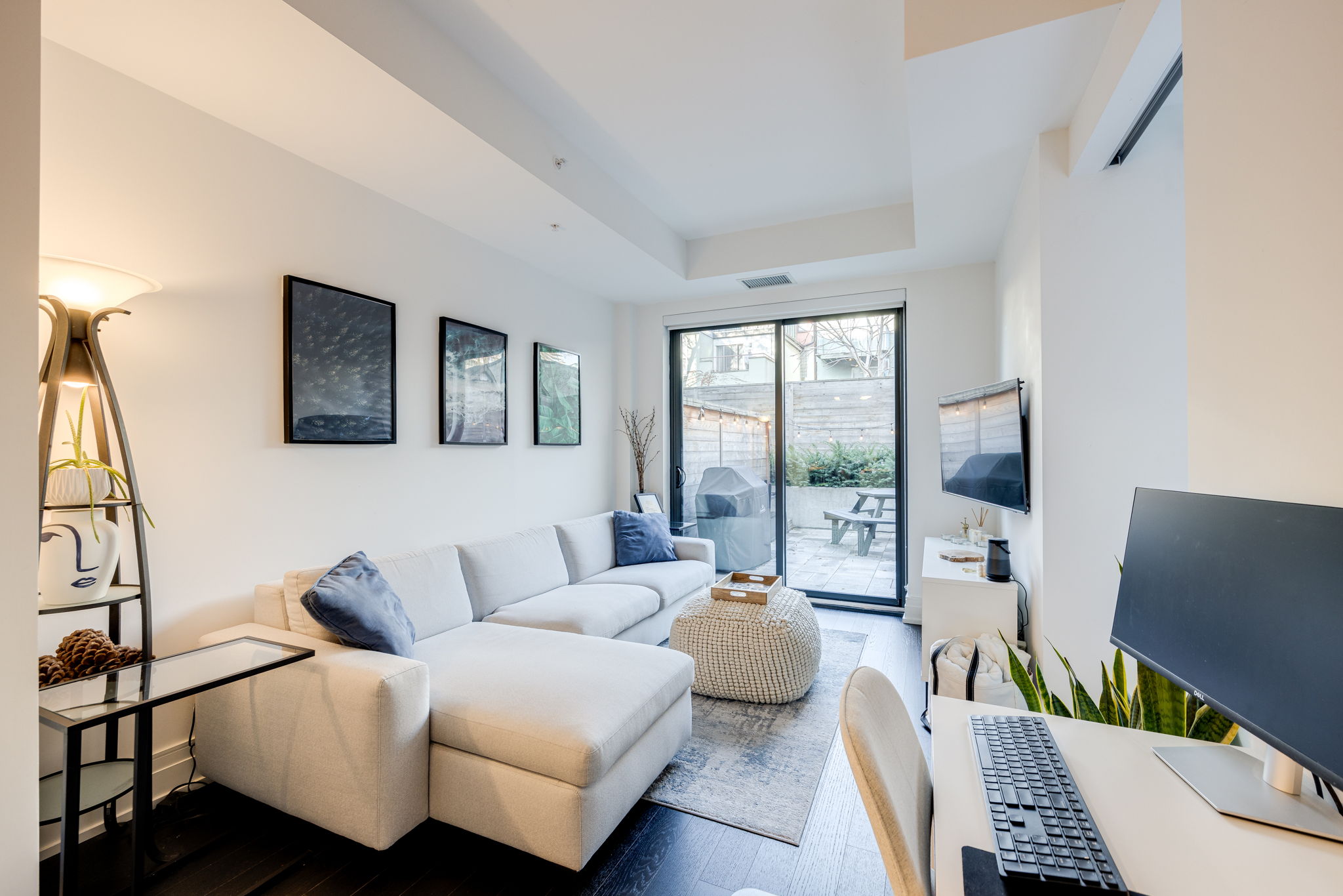 Toronto property showcase — delivered property photograph 14