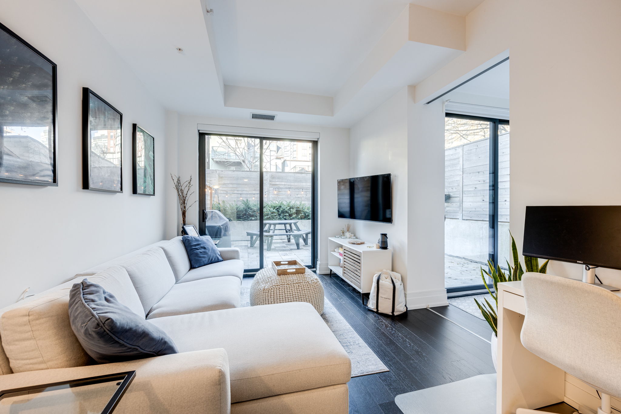 Toronto property showcase — delivered property photograph 15