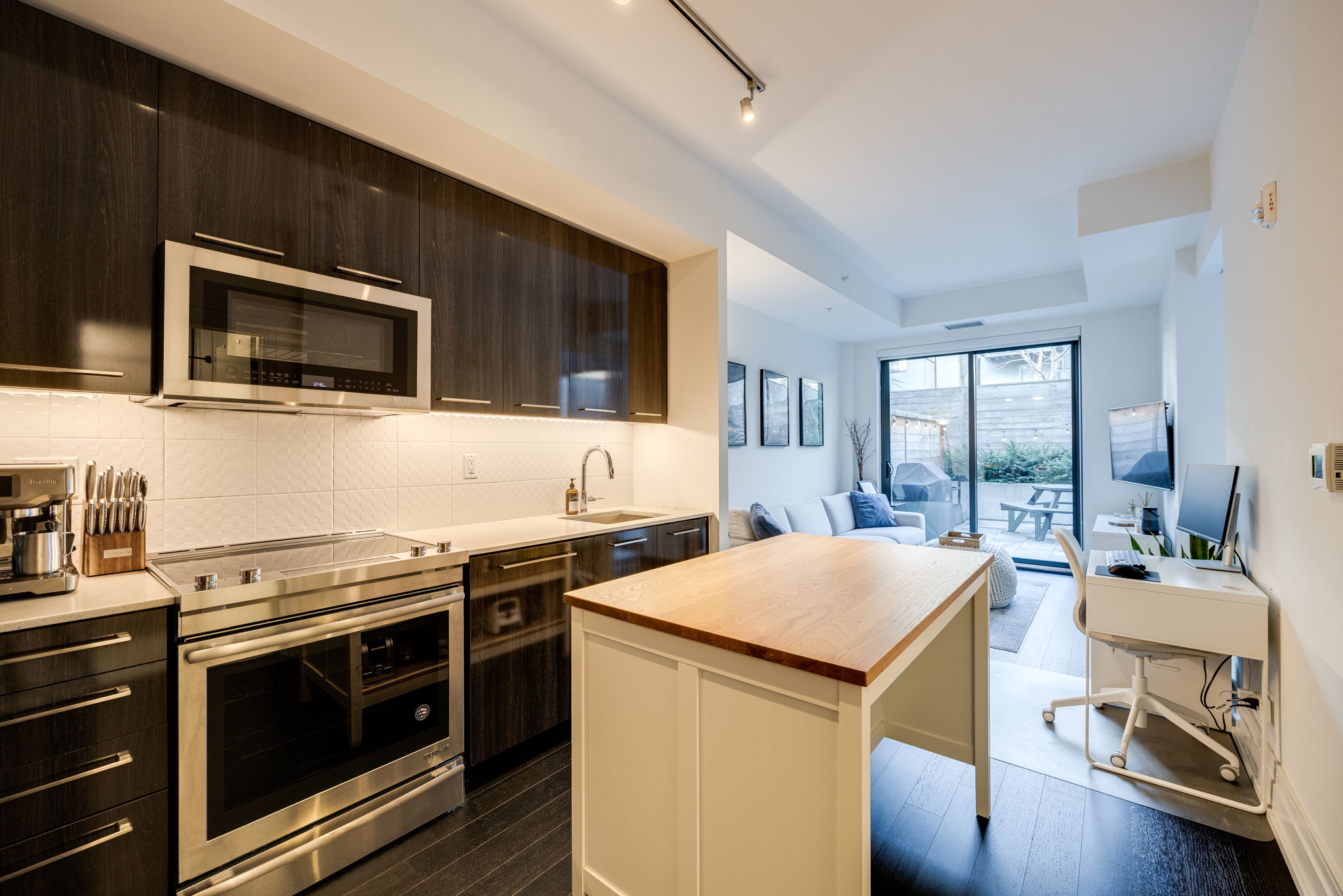 Toronto property showcase — delivered property photograph 11