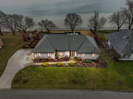90 Oaklands Park Ct
