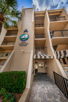 Front Exterior3-2