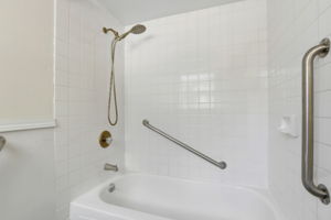  Photo 39