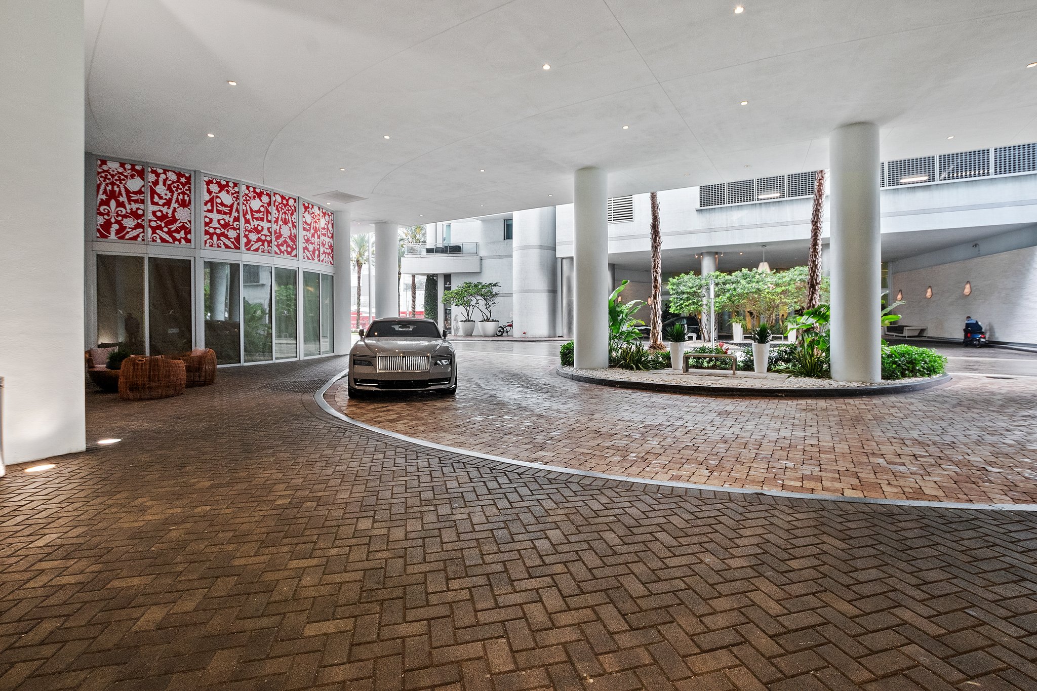 Building - Entryway