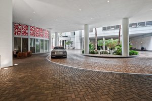 Building - Entryway