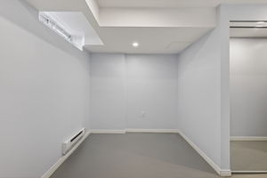  Photo 37
