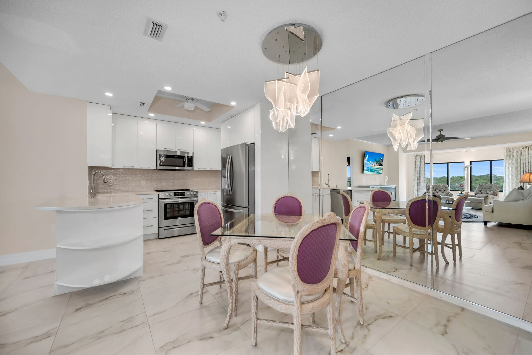 Dining Kitchen