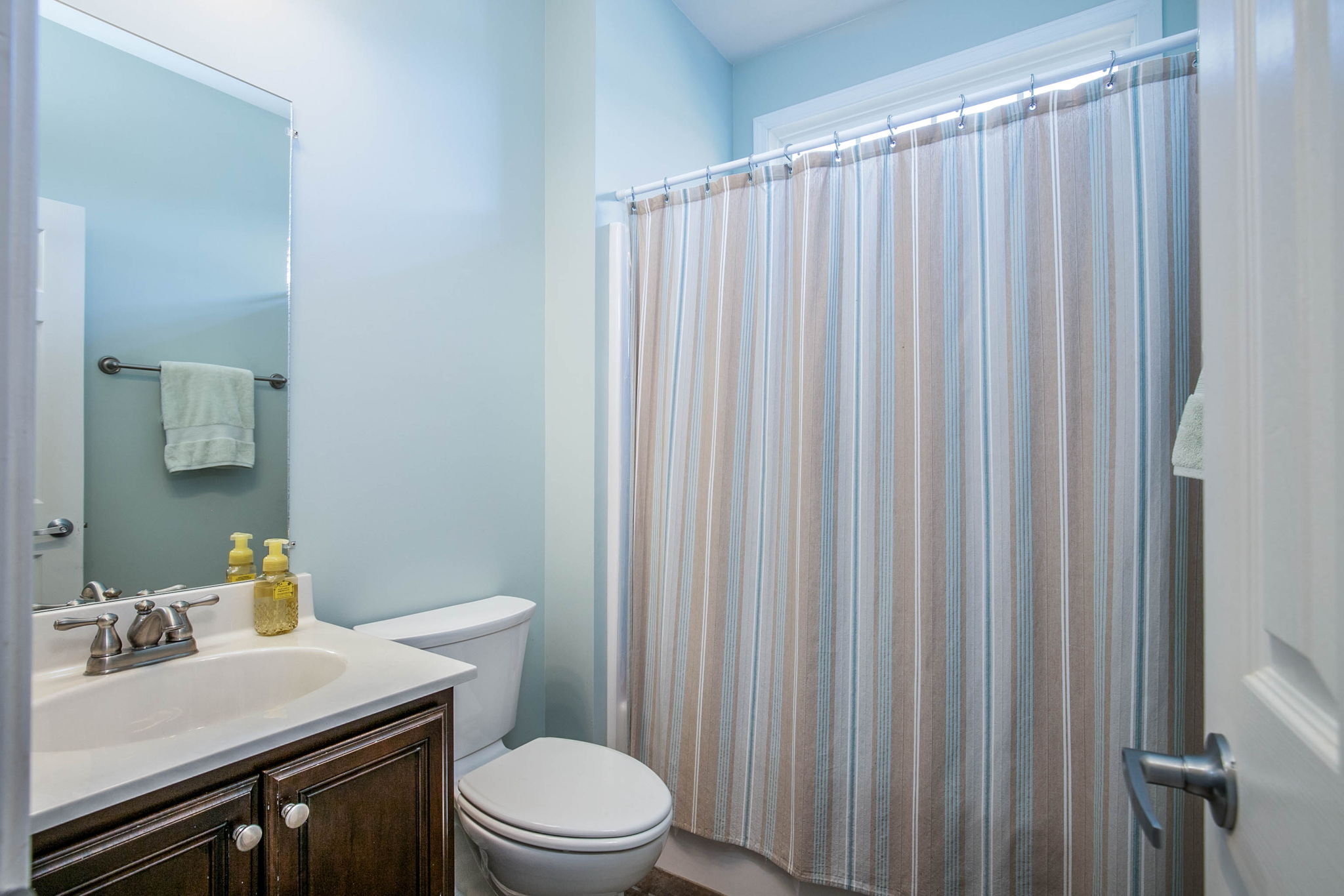 900 Hackney Rd, Johnson City, TN 37615 HomeSelfies